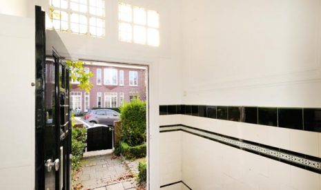 Te huur: Foto Woonhuis aan de Van Aerssenstraat 27 in 's-Gravenhage