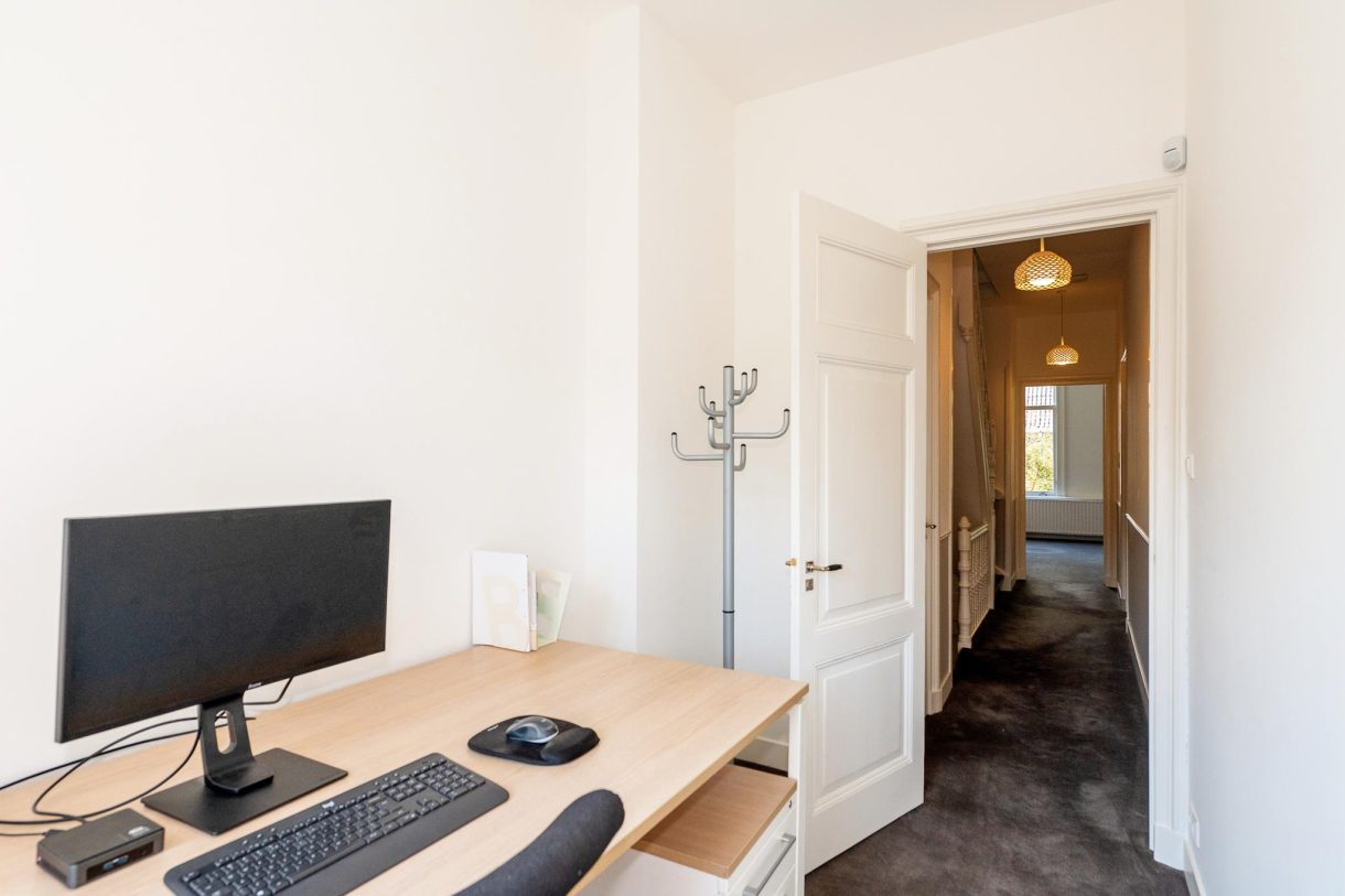 Te koop: Foto Woonhuis aan de Adelheidstraat 76 in 's-Gravenhage