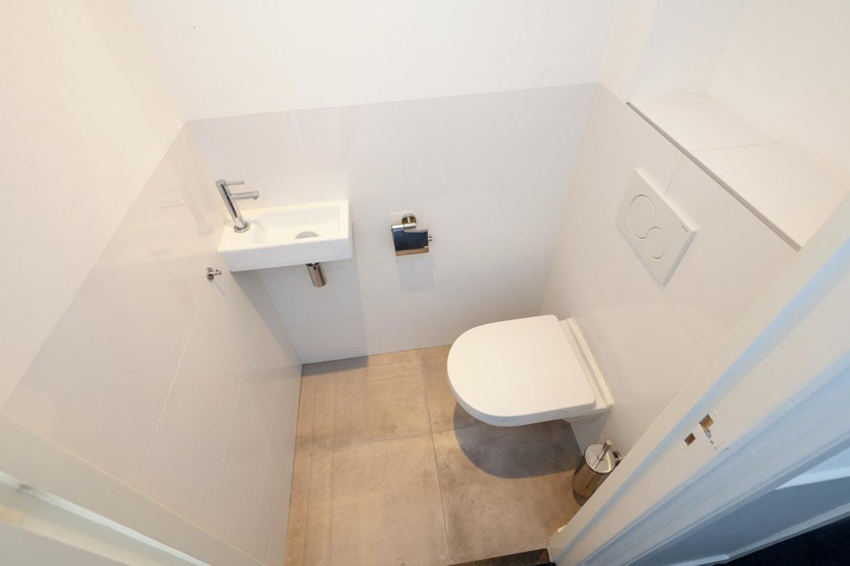 Te koop: Foto Woonhuis aan de Adelheidstraat 76 in 's-Gravenhage