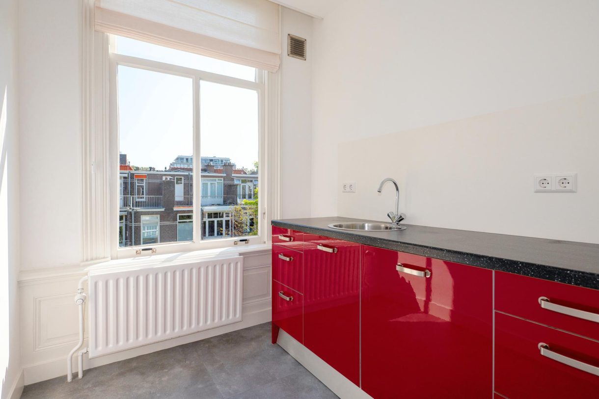 Te koop: Foto Woonhuis aan de Adelheidstraat 76 in 's-Gravenhage