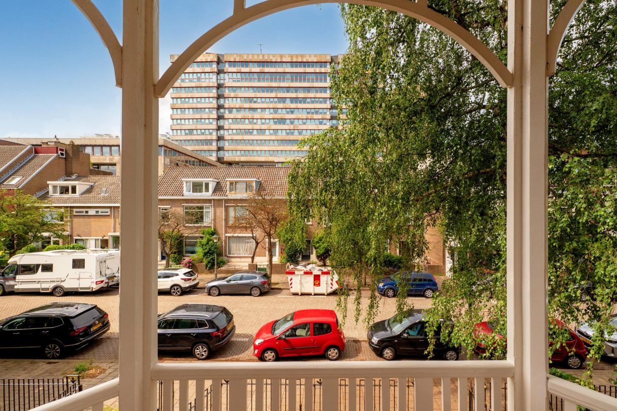 Te koop: Foto Woonhuis aan de Adelheidstraat 76 in 's-Gravenhage