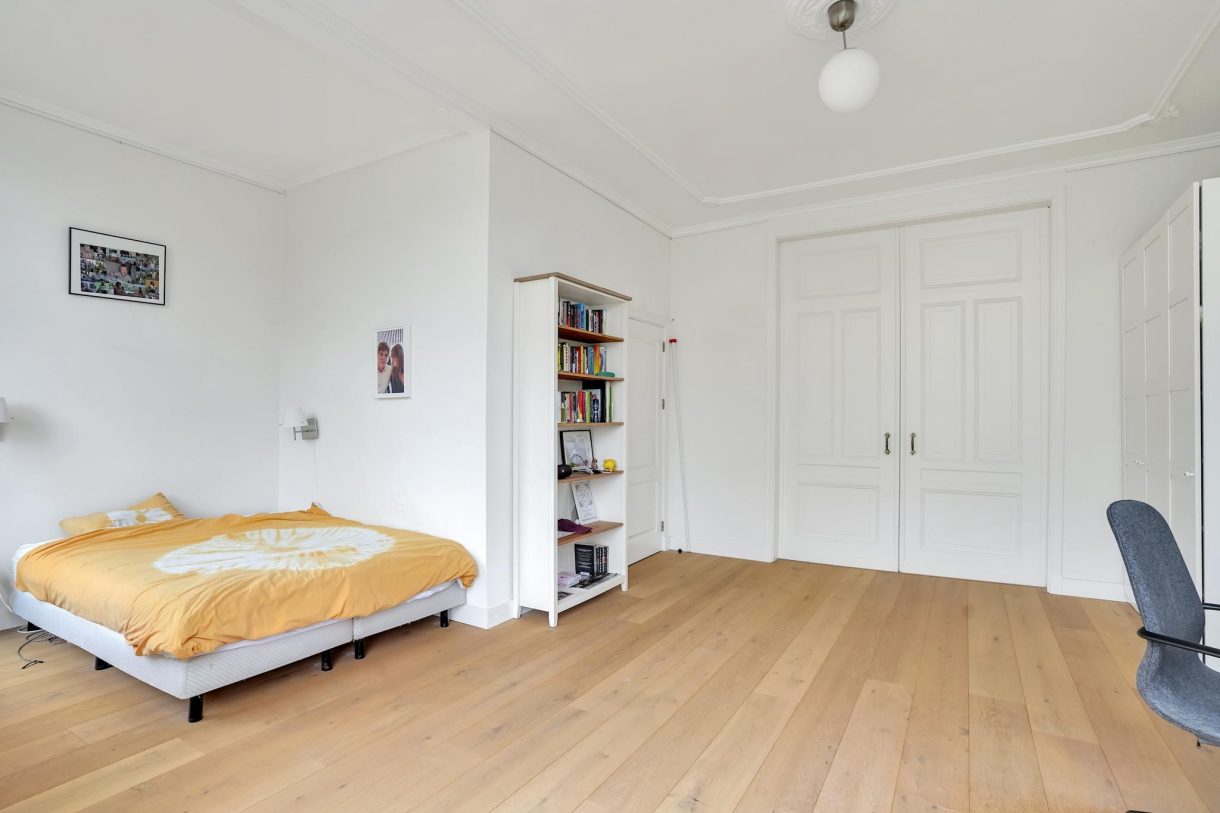 Te huur: Foto Woonhuis aan de Van Boetzelaerlaan 37 in 's-Gravenhage