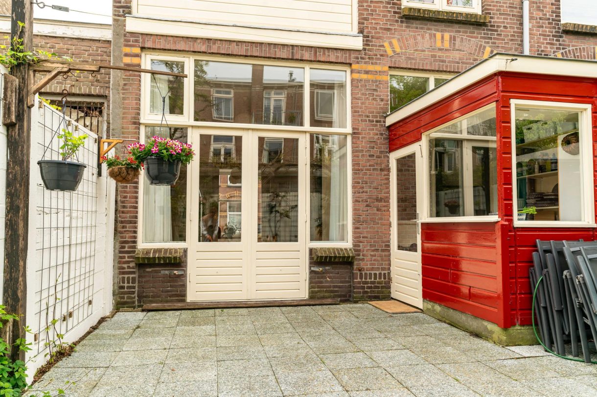 Te koop: Foto Woonhuis aan de Buijs Ballotstraat 83 in 's-Gravenhage