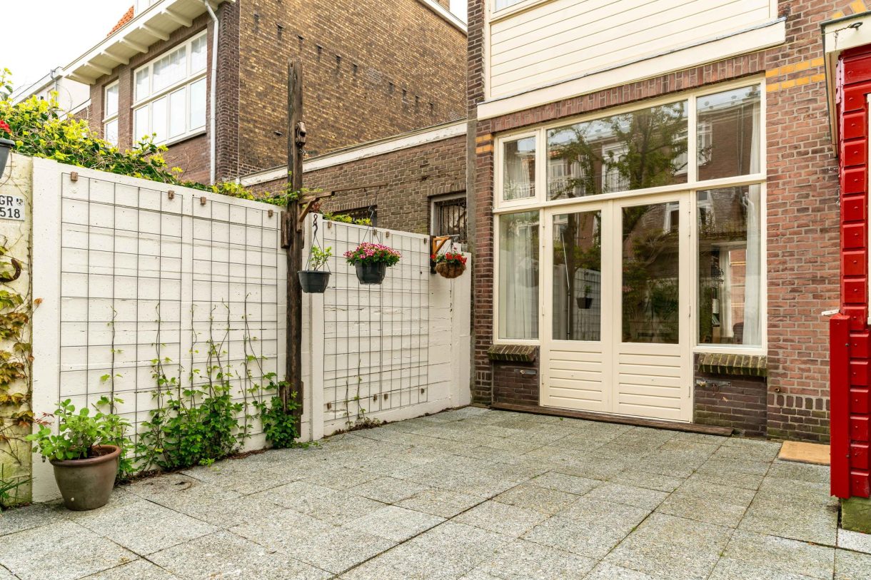 Te koop: Foto Woonhuis aan de Buijs Ballotstraat 83 in 's-Gravenhage