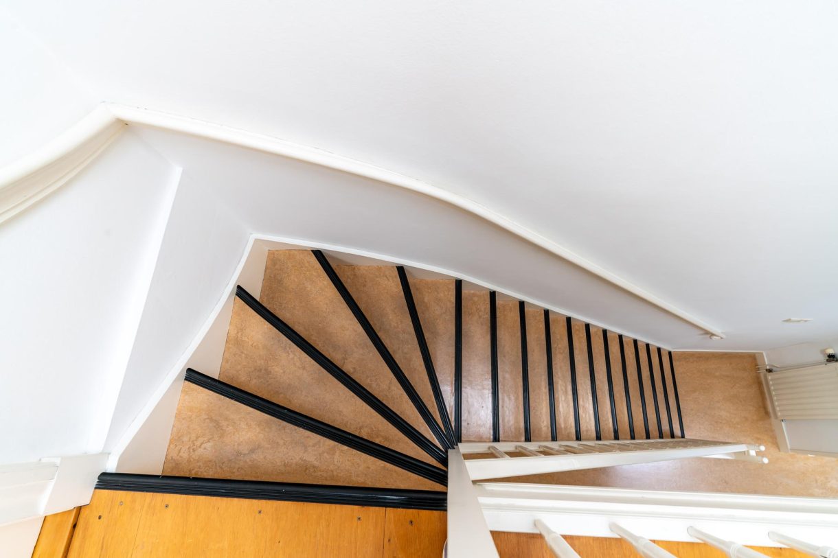 Te koop: Foto Woonhuis aan de Buijs Ballotstraat 83 in 's-Gravenhage