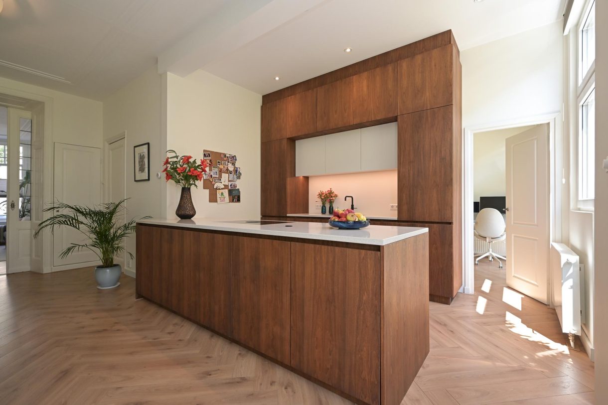 Te koop: Foto Appartement aan de Voltastraat 52 in 's-Gravenhage