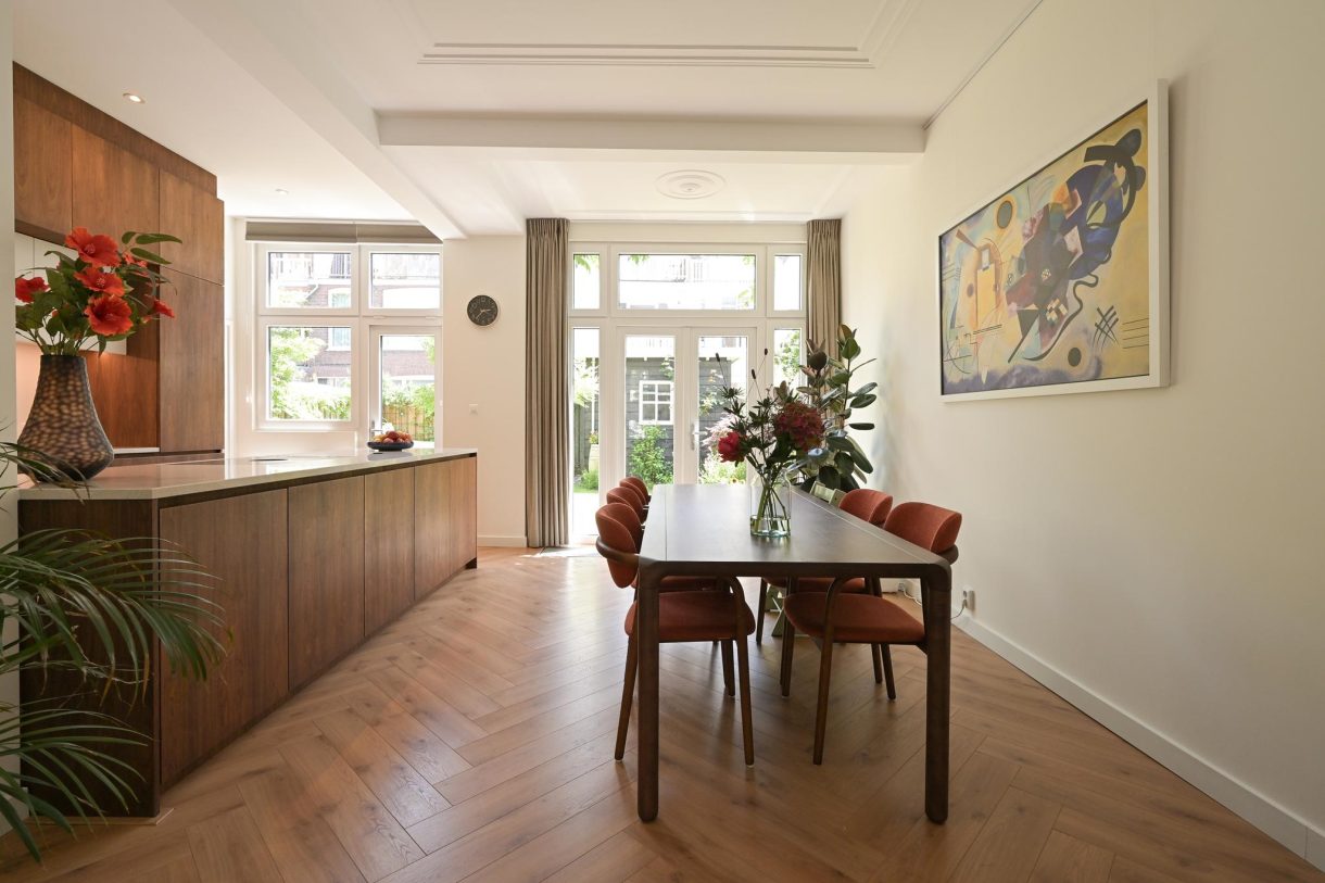 Te koop: Foto Appartement aan de Voltastraat 52 in 's-Gravenhage