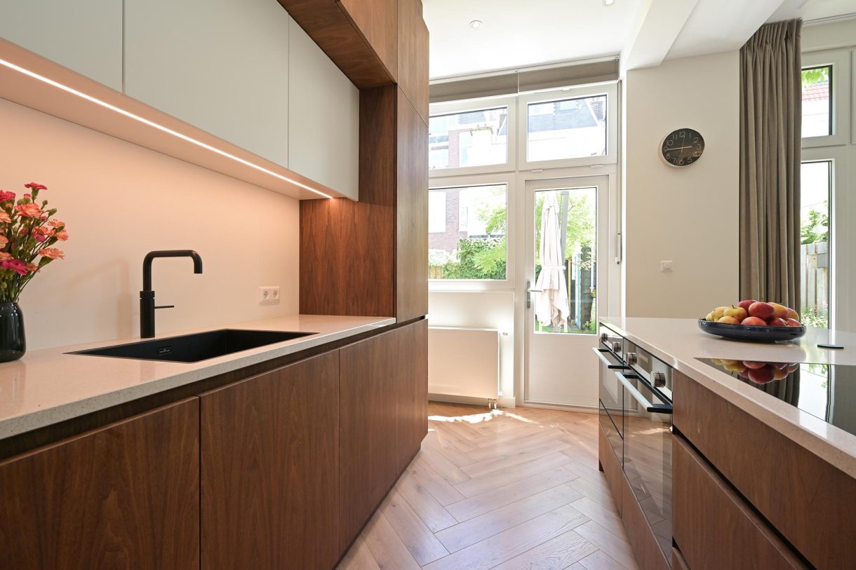 Te koop: Foto Appartement aan de Voltastraat 52 in 's-Gravenhage