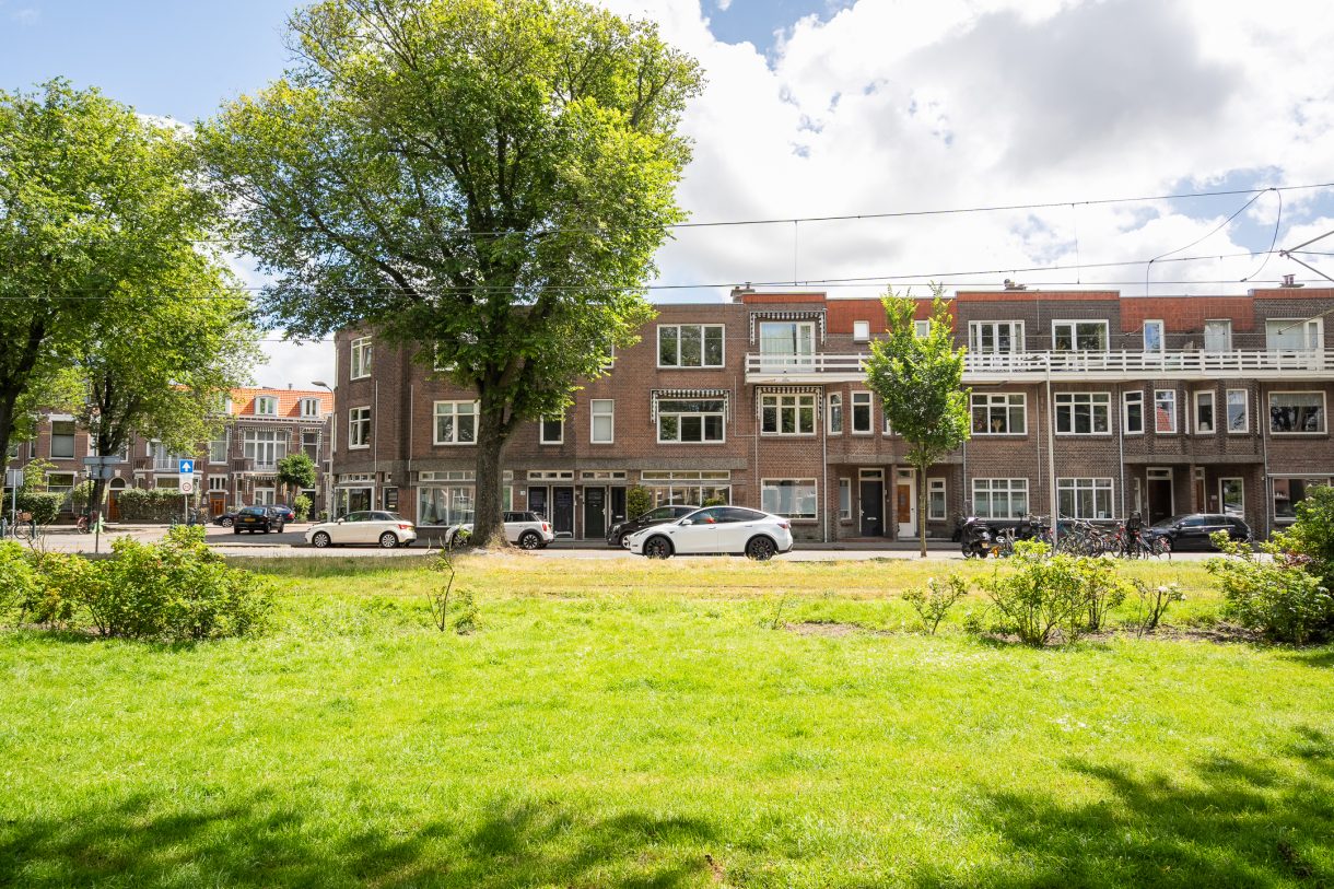 Te koop: Foto Appartement aan de Van Boetzelaerlaan 227 in 's-Gravenhage