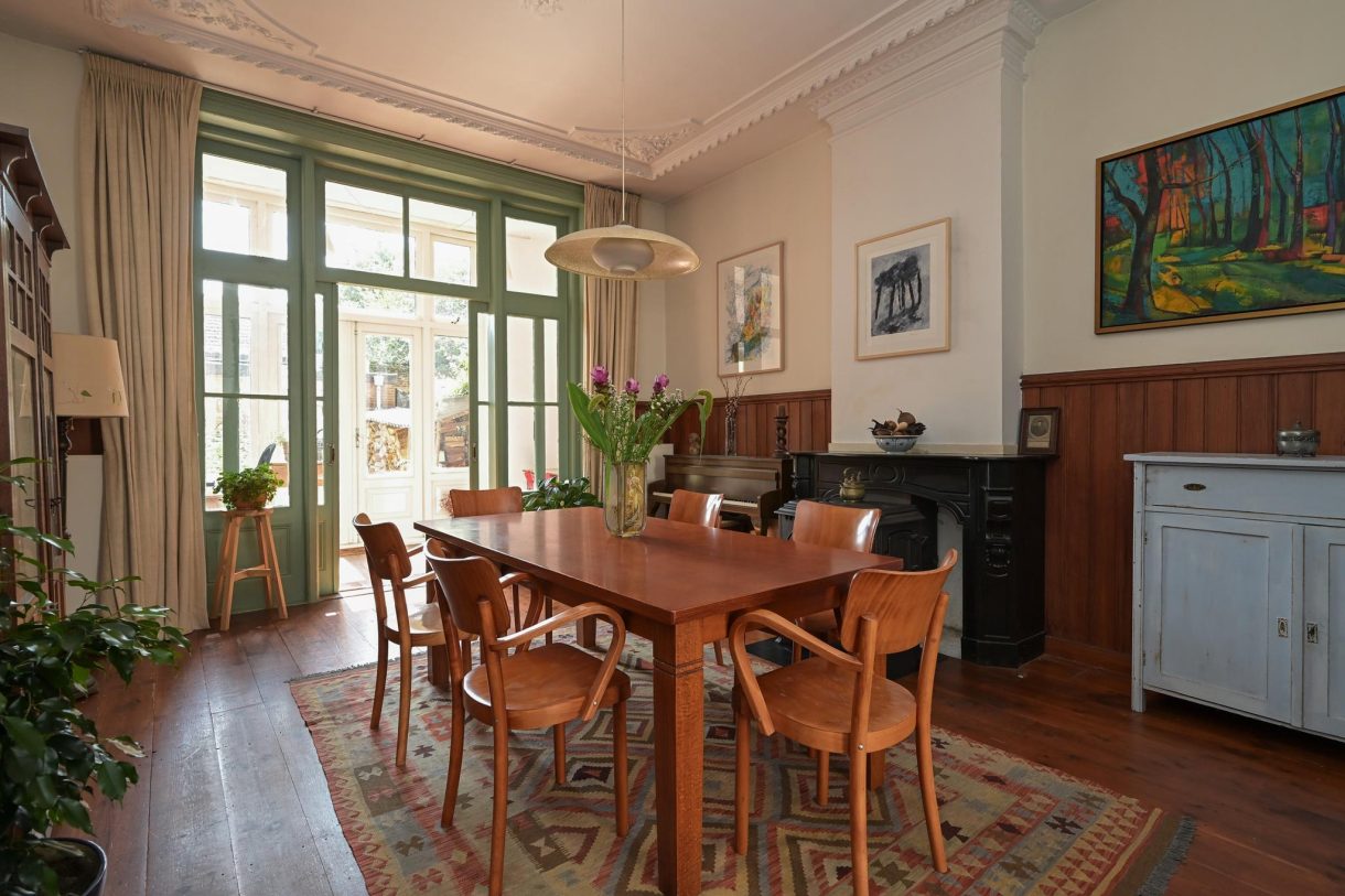 Te koop: Foto Woonhuis aan de Hugo de Grootstraat 6 in 's-Gravenhage