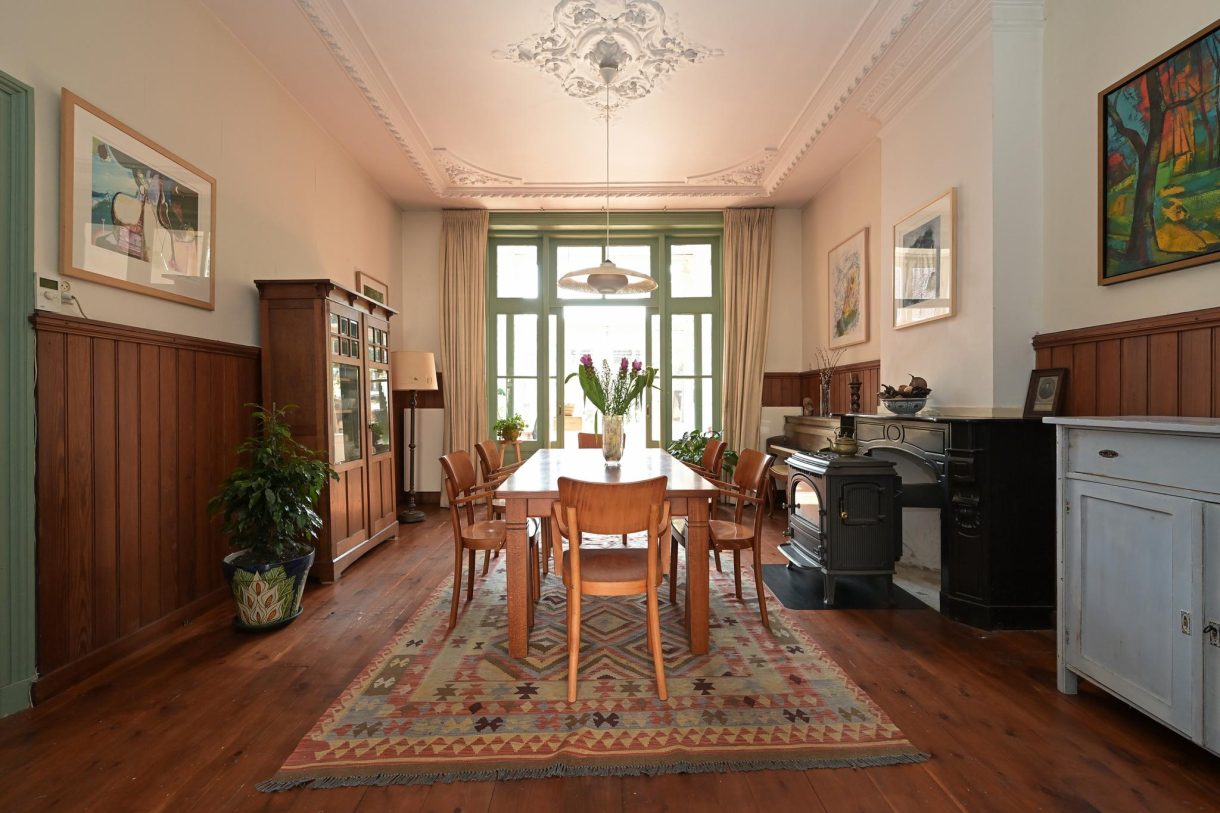 Te koop: Foto Woonhuis aan de Hugo de Grootstraat 6 in 's-Gravenhage