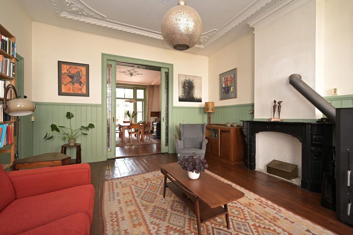 Te koop: Foto Woonhuis aan de Hugo de Grootstraat 6 in 's-Gravenhage