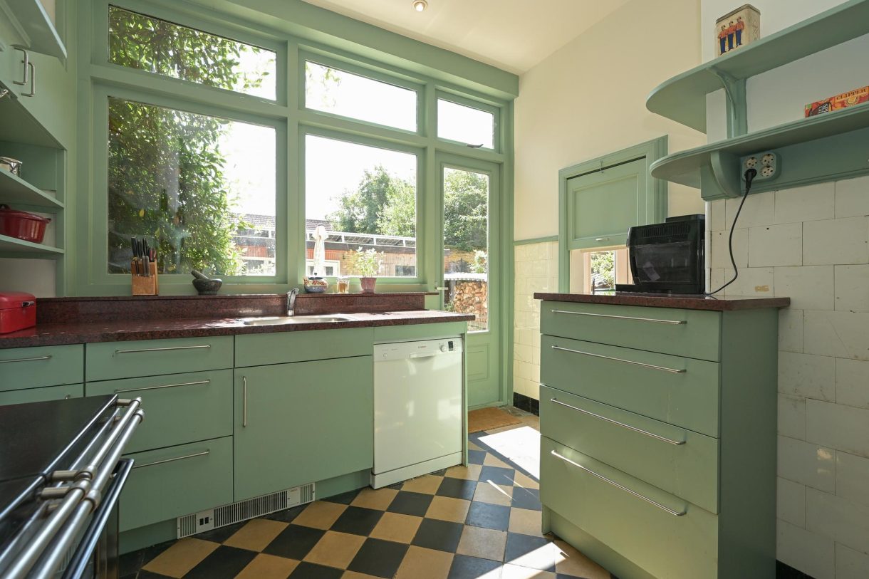 Te koop: Foto Woonhuis aan de Hugo de Grootstraat 6 in 's-Gravenhage