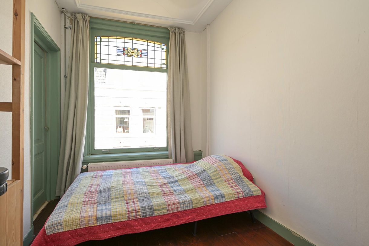 Te koop: Foto Woonhuis aan de Hugo de Grootstraat 6 in 's-Gravenhage