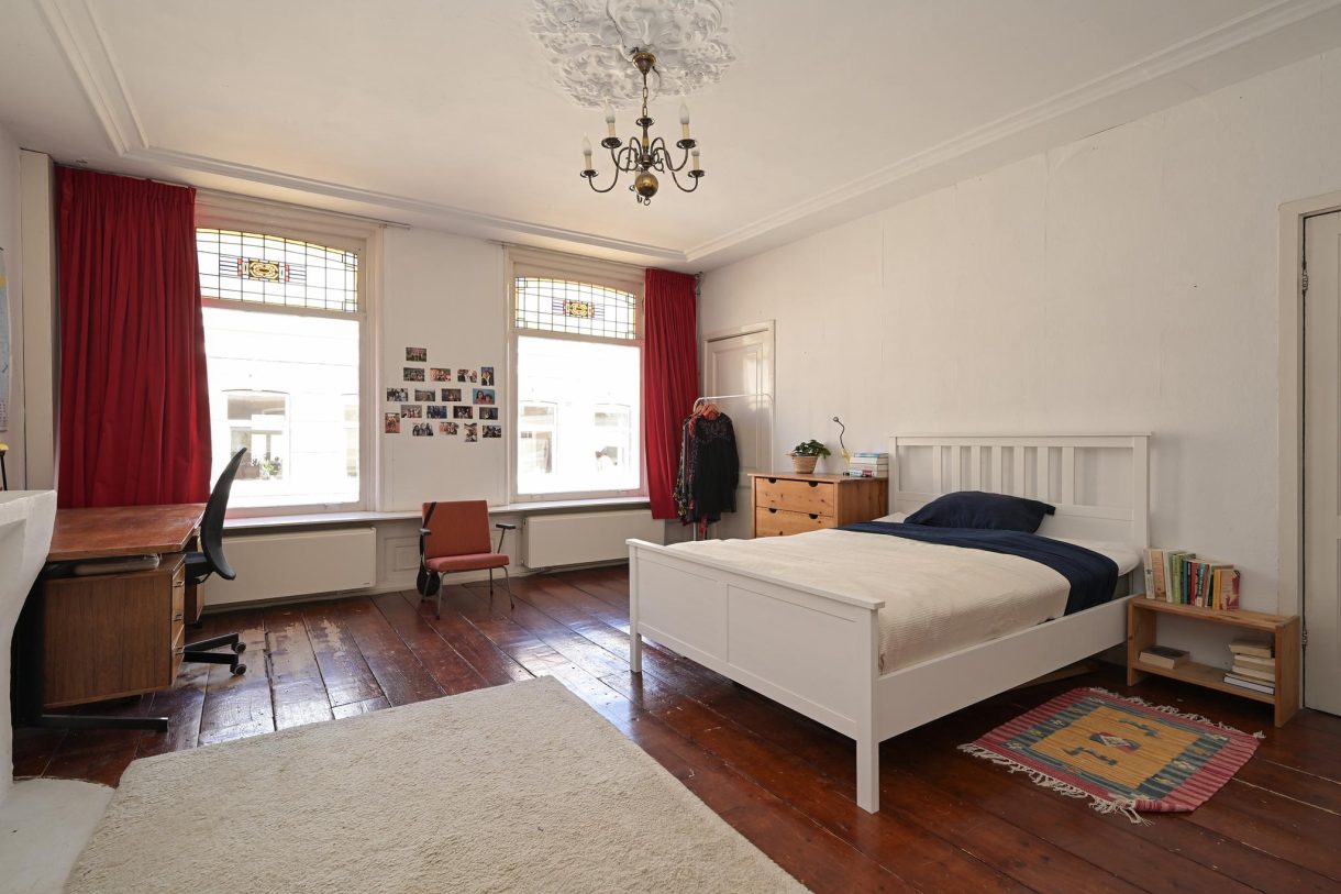 Te koop: Foto Woonhuis aan de Hugo de Grootstraat 6 in 's-Gravenhage