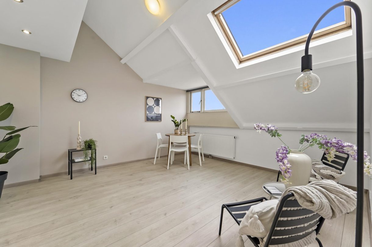 Te koop: Foto Appartement aan de De Genestetlaan 206C in 's-Gravenhage