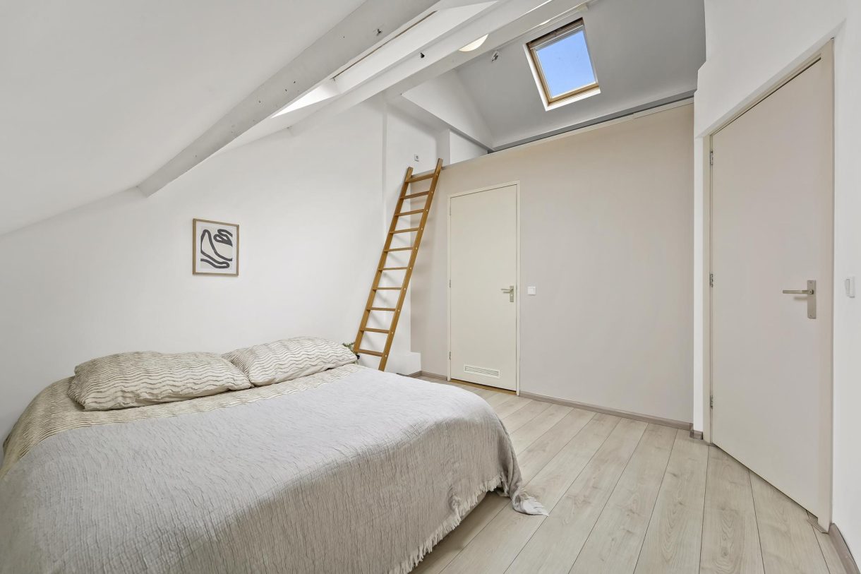 Te koop: Foto Appartement aan de De Genestetlaan 206C in 's-Gravenhage