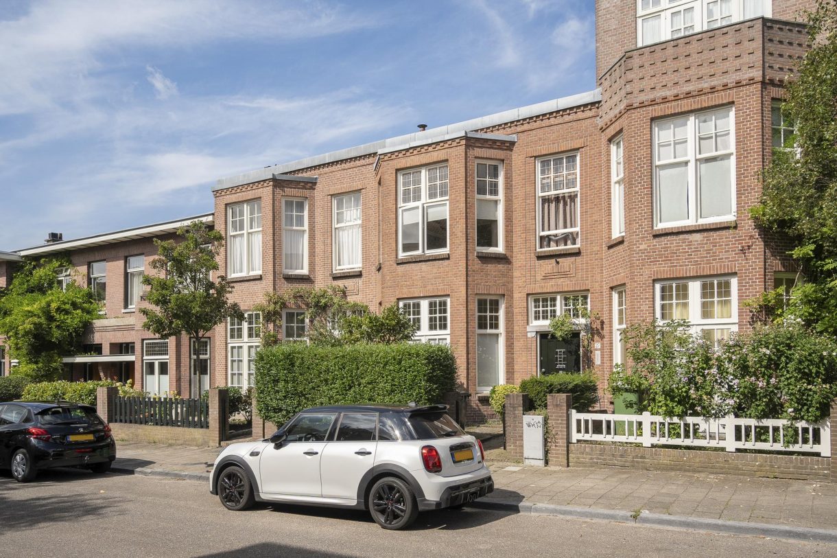 Te koop: Foto Woonhuis aan de Van Aerssenstraat 27 in 's-Gravenhage