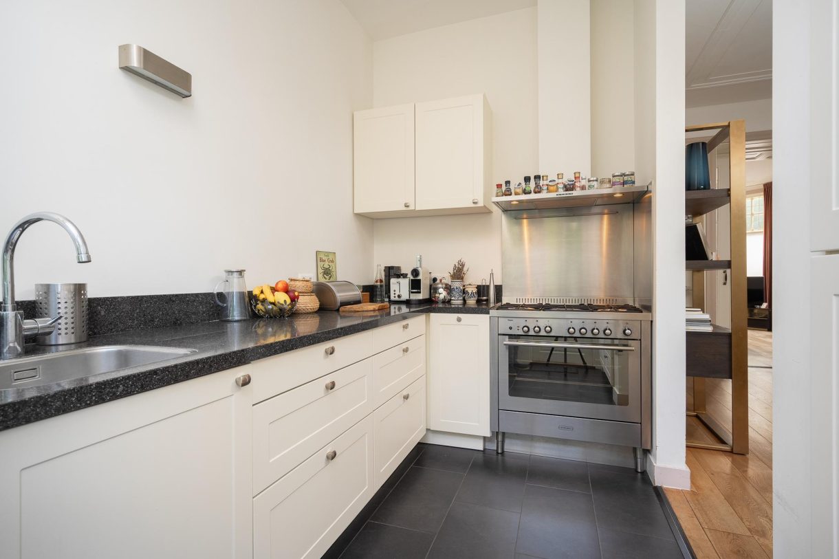 Te koop: Foto Woonhuis aan de Van Aerssenstraat 27 in 's-Gravenhage