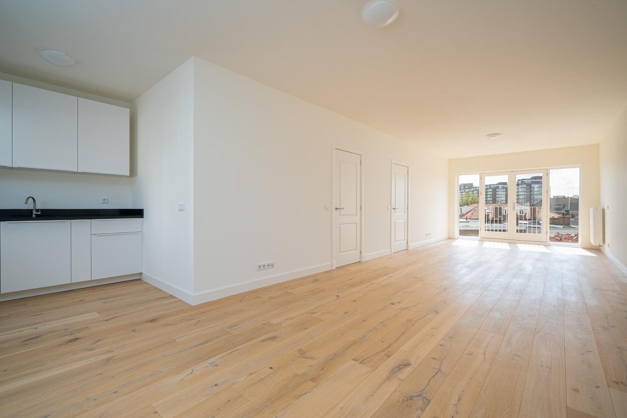 Te huur: Foto Woonhuis aan de Gevers Deynootweg 143 in 's-Gravenhage