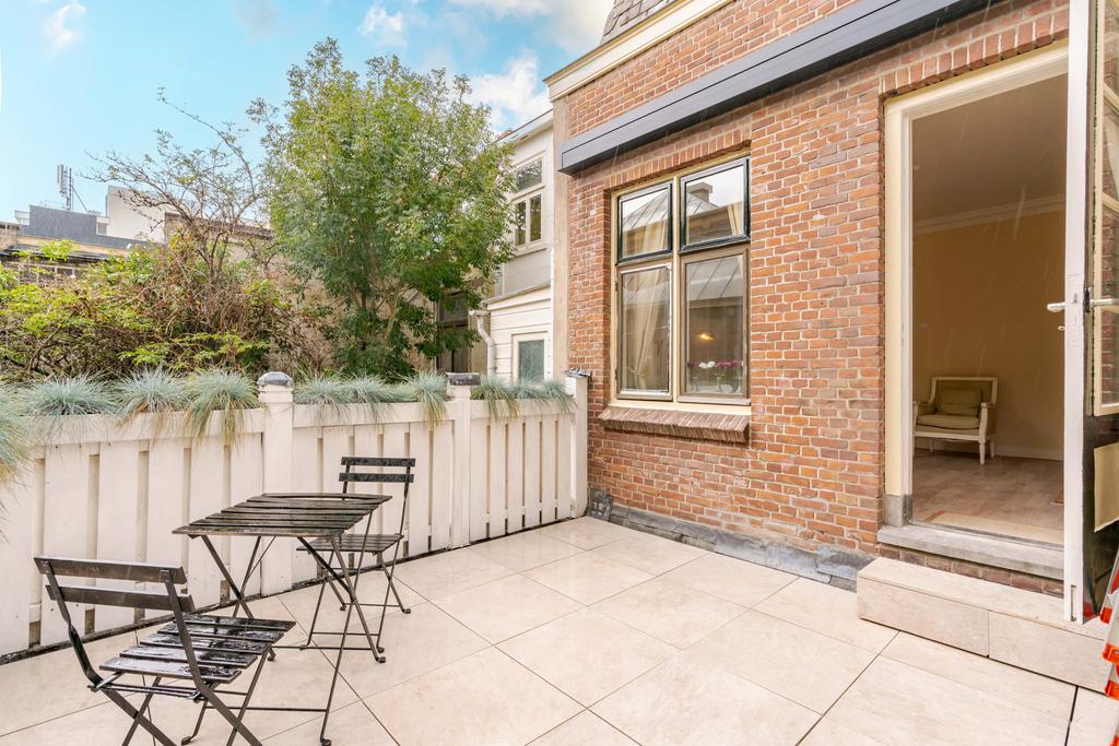 Te huur: Foto Woonhuis aan de Casuariestraat 55 in 's-Gravenhage