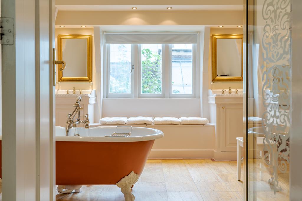 Te huur: Foto Woonhuis aan de Casuariestraat 55 in 's-Gravenhage