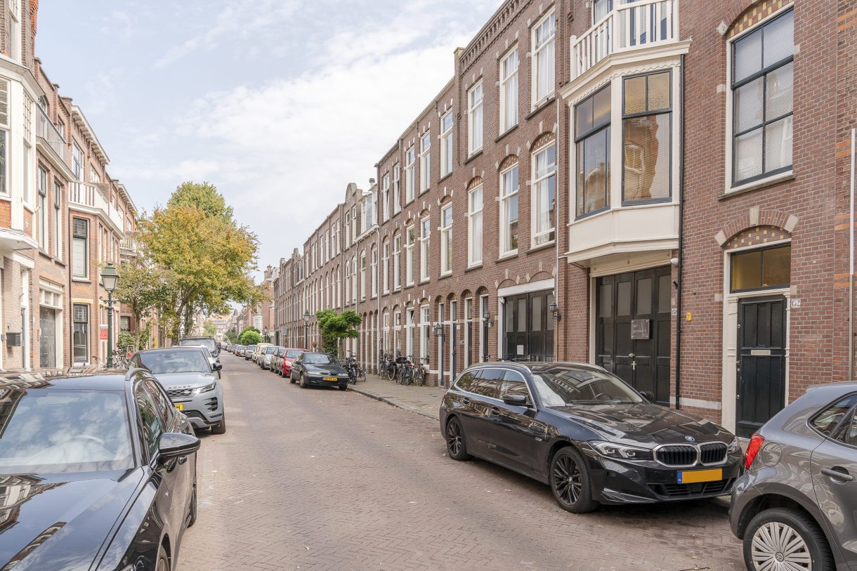 Te koop: Foto Appartement aan de Van Loostraat 128 in 's-Gravenhage