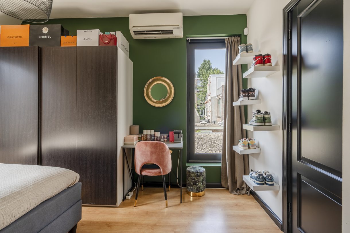 Te koop: Foto Appartement aan de Van Loostraat 128 in 's-Gravenhage