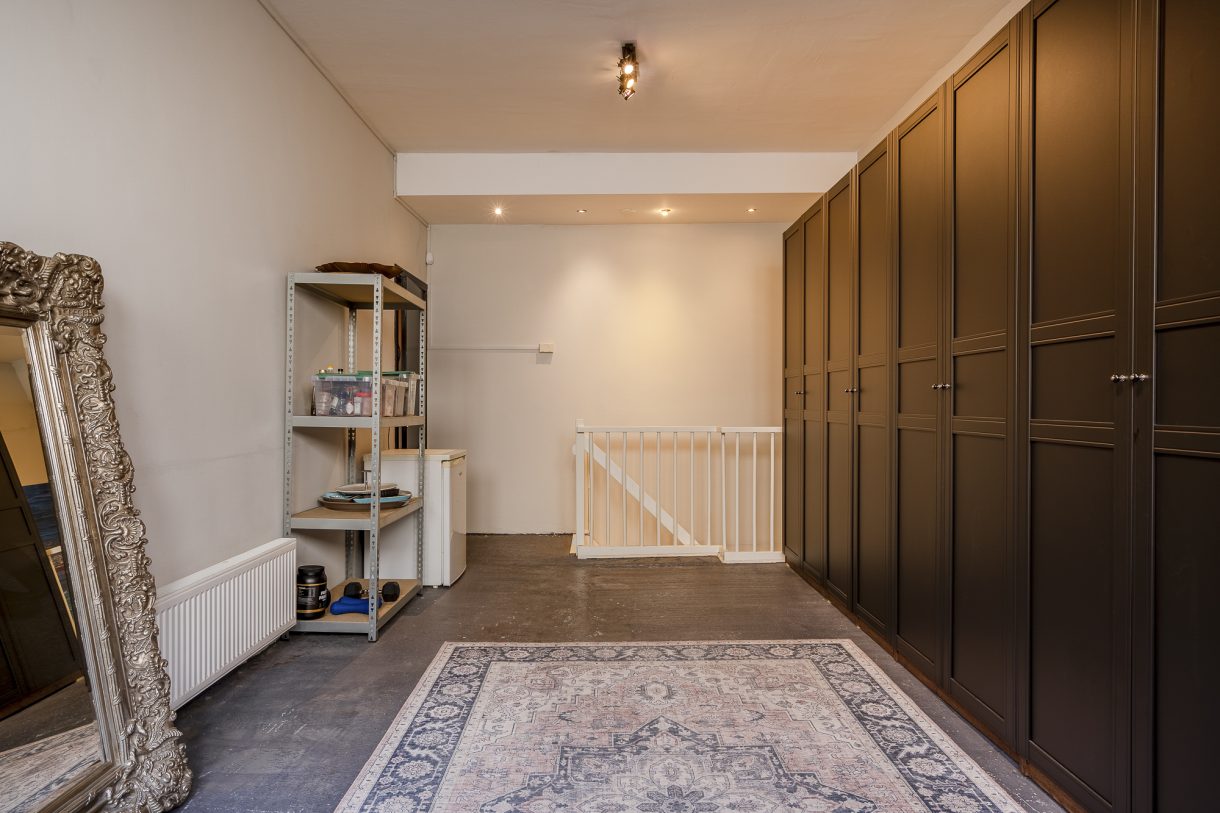 Te koop: Foto Appartement aan de Van Loostraat 128 in 's-Gravenhage