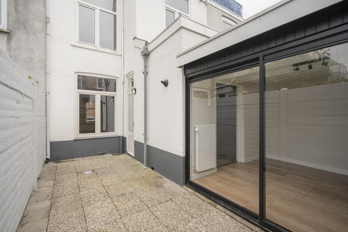 Te koop: Foto Appartement aan de Jan van Houtstraat 70 in 's-Gravenhage