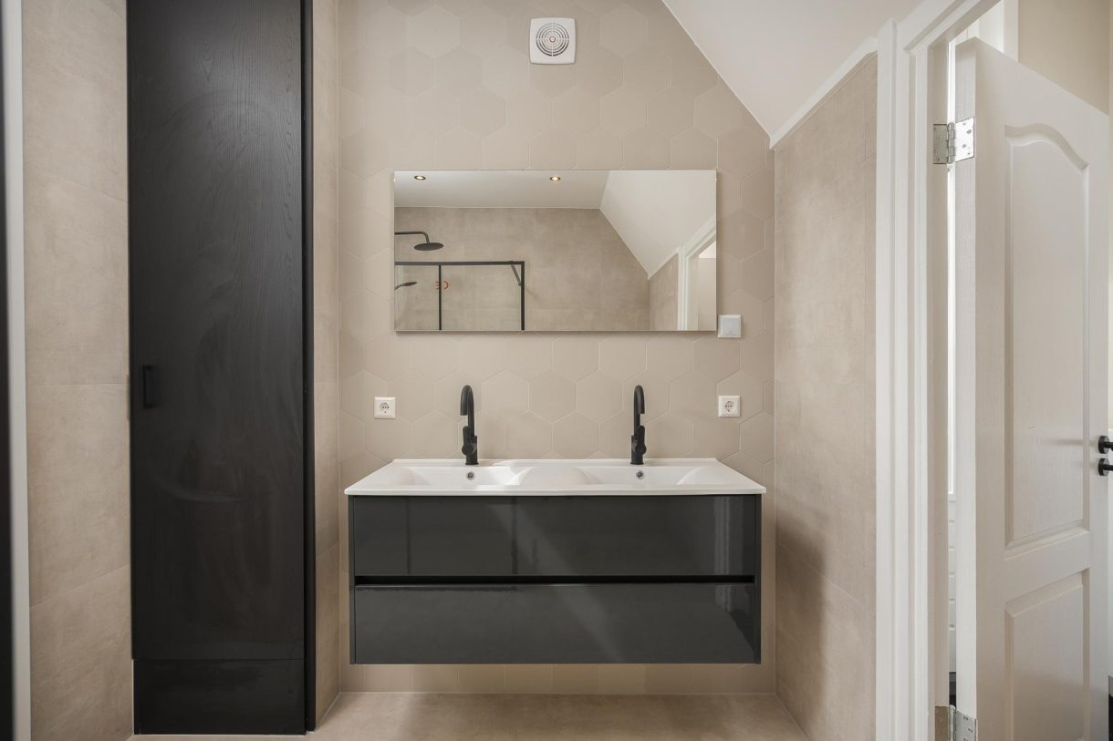 Te koop: Foto Appartement aan de Jan van Houtstraat 70 in 's-Gravenhage