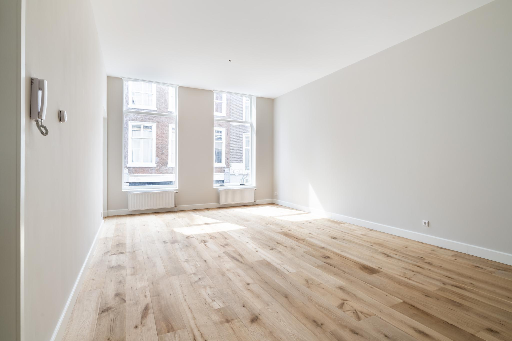 koop  's-Gravenhage  Korte Poten 42A – Foto