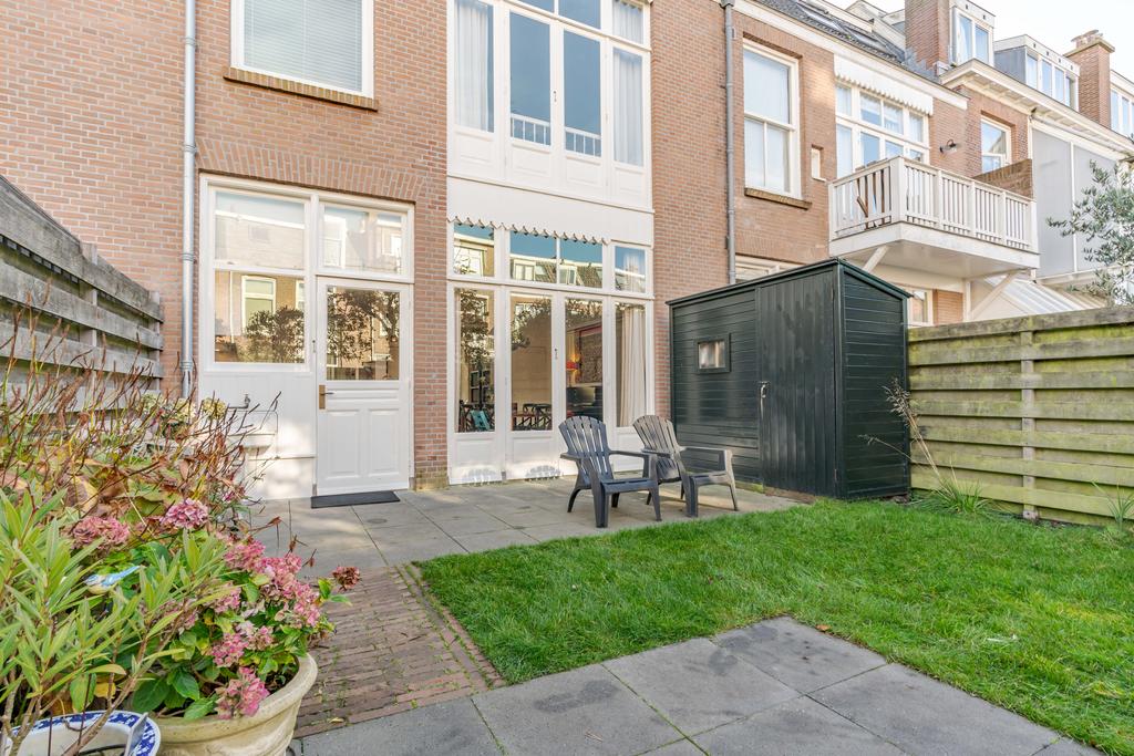 Te huur: Foto Woonhuis aan de Kanaalweg 20 in 's-Gravenhage