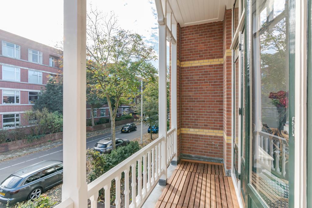 Te huur: Foto Woonhuis aan de Kanaalweg 20 in 's-Gravenhage