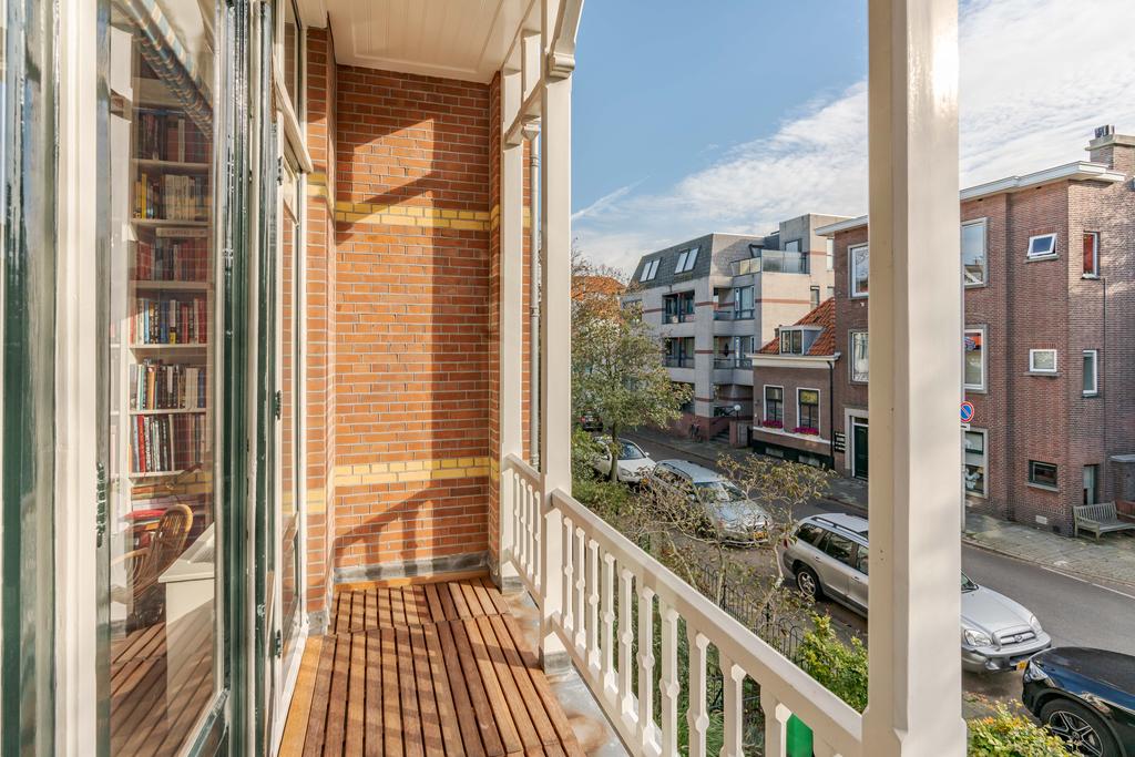 Te huur: Foto Woonhuis aan de Kanaalweg 20 in 's-Gravenhage