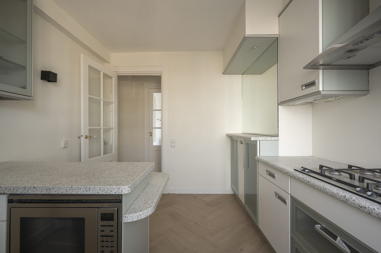 Te koop: Foto Appartement aan de Helmstraat 5C in 's-Gravenhage