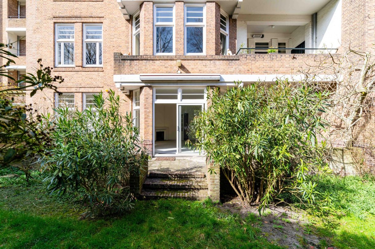 Te koop: Foto Appartement aan de Alexander Gogelweg 7 in 's-Gravenhage