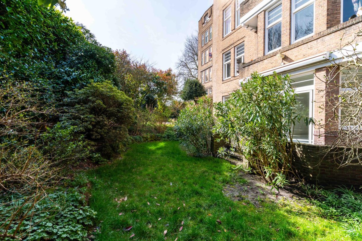 Te koop: Foto Appartement aan de Alexander Gogelweg 7 in 's-Gravenhage