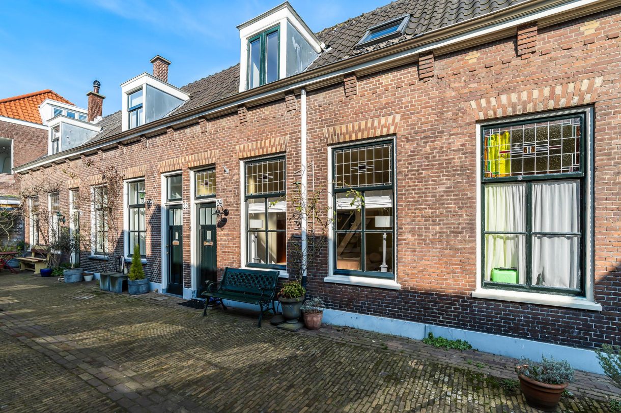 Te koop: Foto Woonhuis aan de Willem Beukelszoonplein 24 in 's-Gravenhage