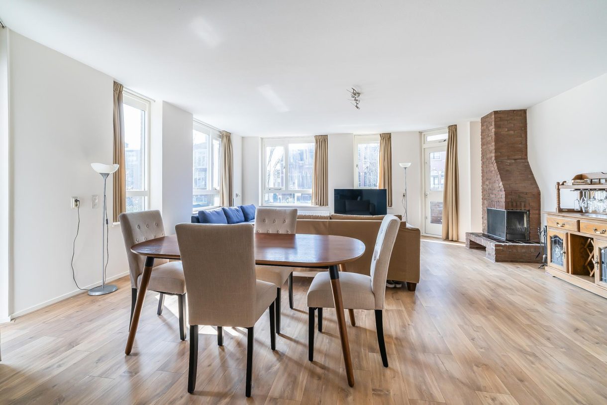 Te koop: Foto Appartement aan de Johan van Oldenbarneveltlaan 23C in 's-Gravenhage