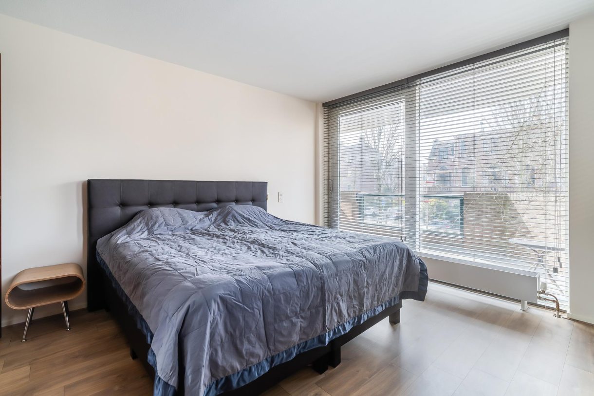 Te koop: Foto Appartement aan de Johan van Oldenbarneveltlaan 23C in 's-Gravenhage