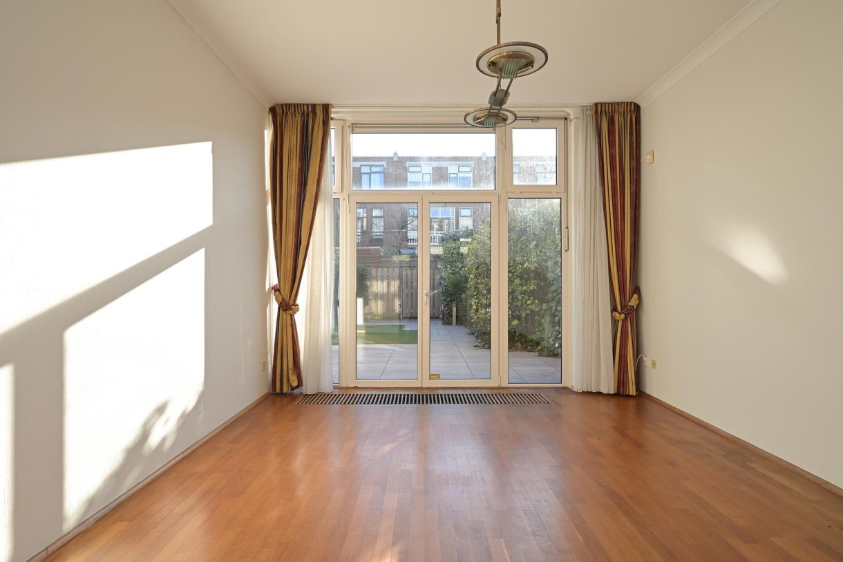 Te koop: Foto Woonhuis aan de Van Weede van Dijkveldstraat 60J in 's-Gravenhage