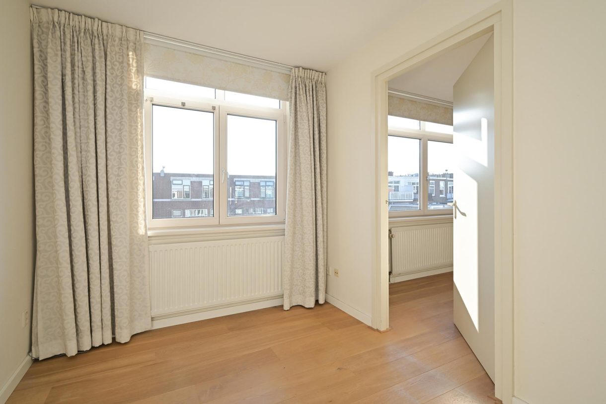 Te koop: Foto Woonhuis aan de Van Weede van Dijkveldstraat 60J in 's-Gravenhage