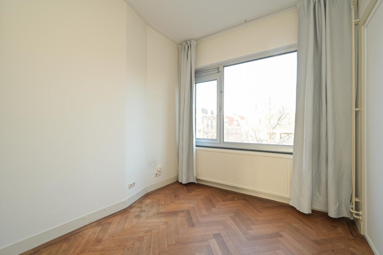 Te koop: Foto Appartement aan de Varkenmarkt 15 in 's-Gravenhage