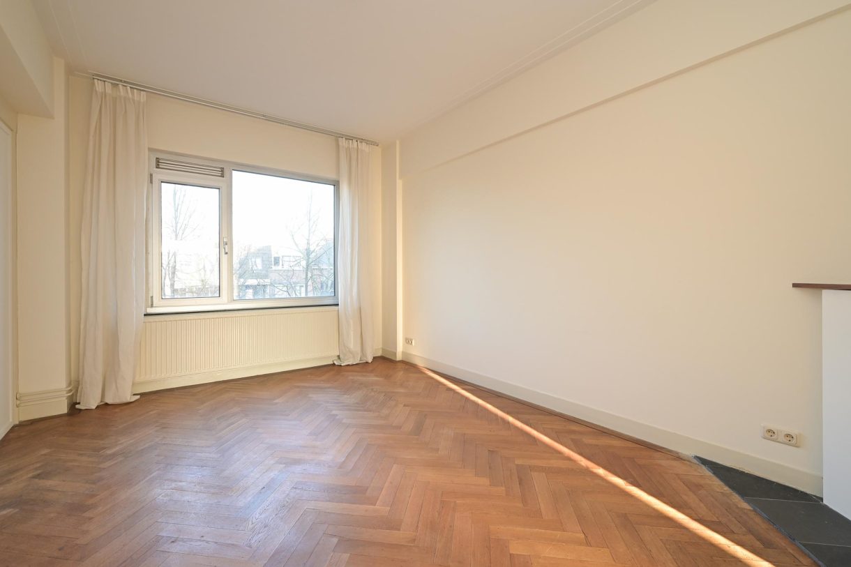Te koop: Foto Appartement aan de Varkenmarkt 15 in 's-Gravenhage