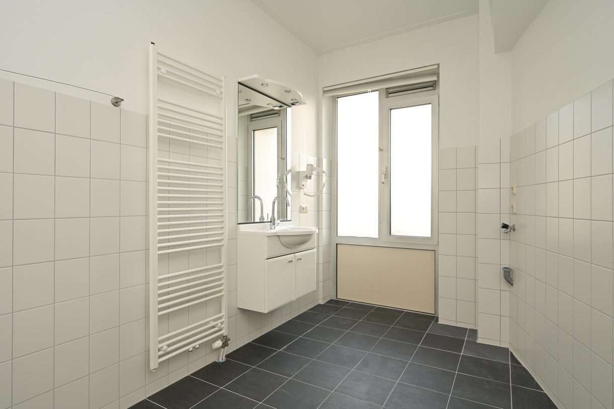 Te koop: Foto Appartement aan de Varkenmarkt 15 in 's-Gravenhage