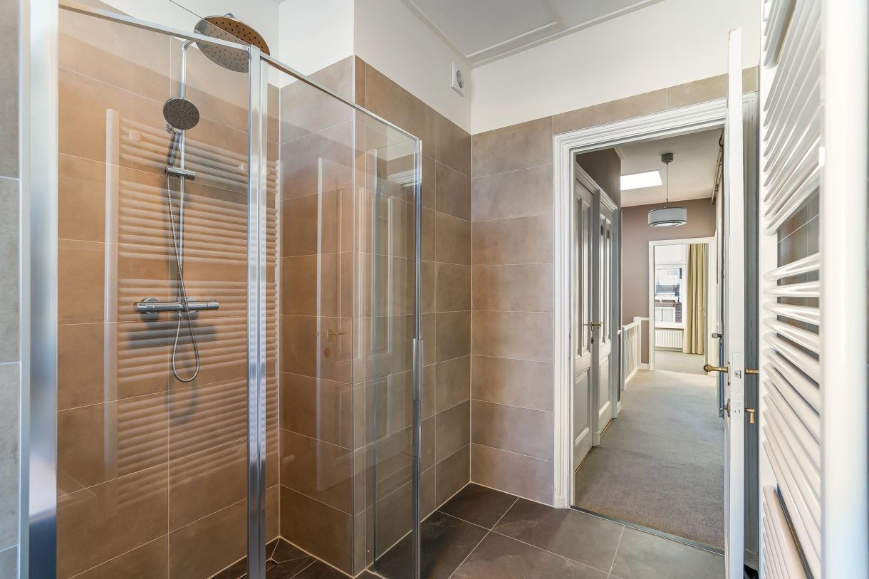 Te huur: Foto Appartement aan de Van Slingelandtstraat 125 in 's-Gravenhage