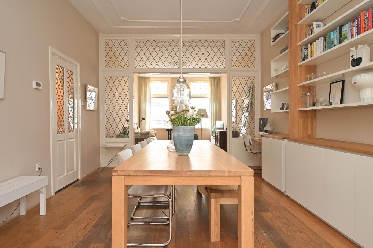 Te koop: Foto Woonhuis aan de Van Merlenstraat 89 in 's-Gravenhage