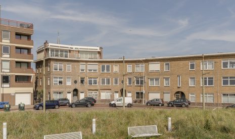 koop  's-Gravenhage  Zeeruststraat 214 – Hoofdfoto