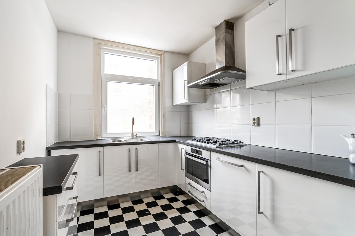 Te koop: Foto Appartement aan de Aert van der Goesstraat 28 in 's-Gravenhage